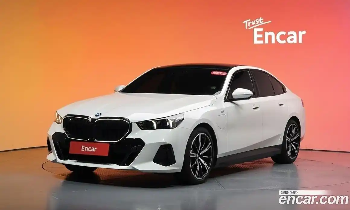 BMW 5-Series 2025 2.0 гидро в Москве № 2129875, фото 33