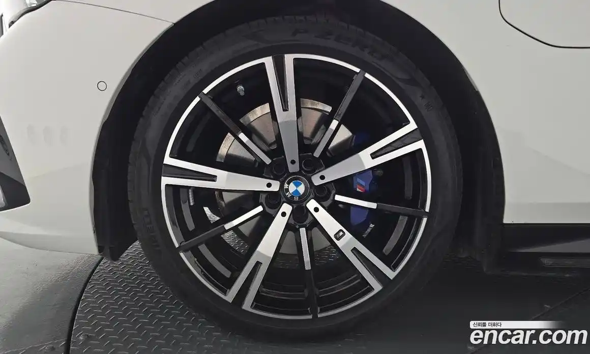 BMW 5-Series 2025 2.0 гидро в Москве № 2129875, фото 4