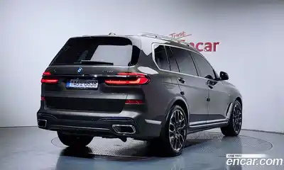 BMW X7 2025 3.0 гидро в Москве № 2129954, миниатюра 2
