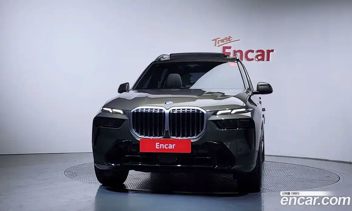 BMW X7 2025 3.0 гидро в Москве № 2129954, фото 3
