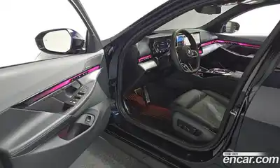 BMW 5-Series 2023 2.0 гидро в Москве № 2129987, миниатюра 12