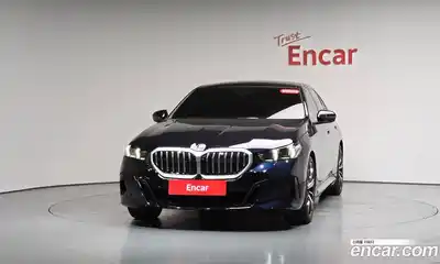 BMW 5-Series 2023 2.0 гидро в Москве № 2129987, миниатюра 2