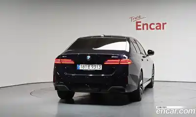 BMW 5-Series 2023 2.0 гидро в Москве № 2129987, миниатюра 3