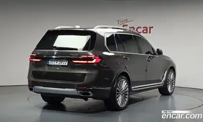 BMW X7 xDrive 40i Design Pure Excellence 7-Seater