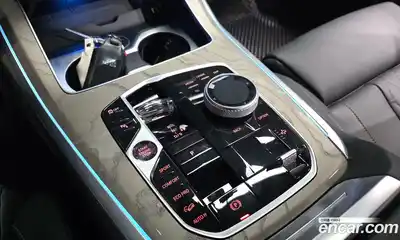 BMW X7 2023 3.0 гидро в Москве № 2130152, миниатюра 11