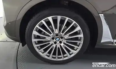 BMW X7 2023 3.0 гидро в Москве № 2130152, миниатюра 4
