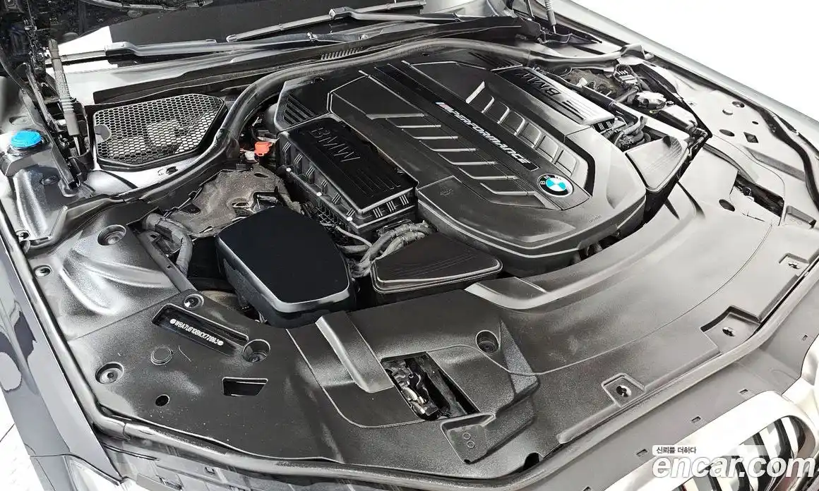 BMW 7-Series 2022 6.6 гидро в Москве № 2130521, фото 6