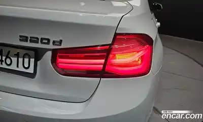BMW 3-Series 2017 2.0 гидро в Москве № 2130587, миниатюра 9