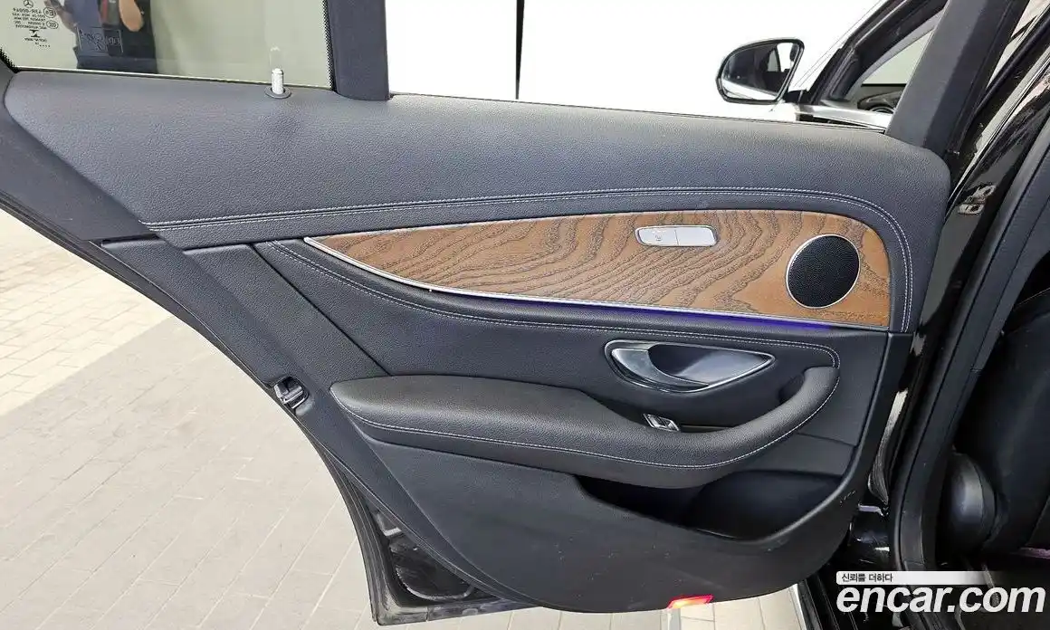 Mercedes-Benz E-Class 2019 1.9 гидро в Москве № 2130923, фото 15