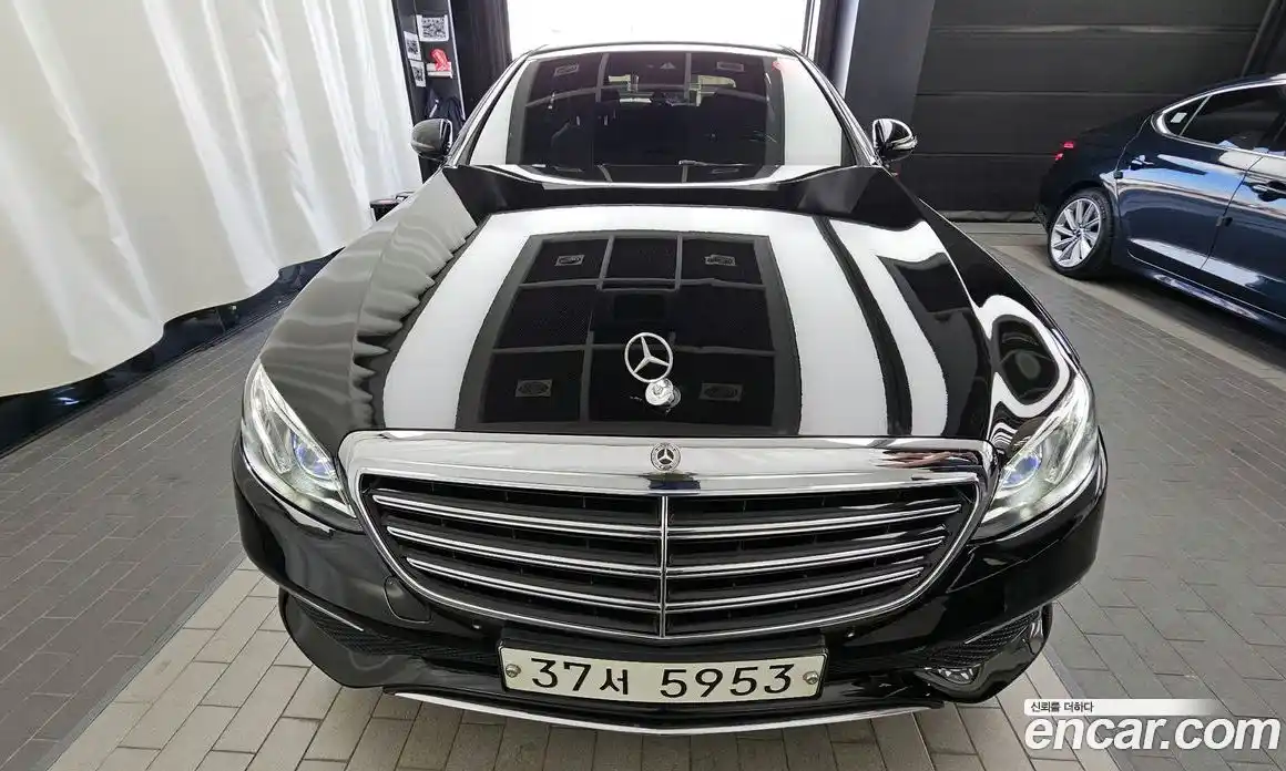 Mercedes-Benz E-Class 2019 1.9 гидро в Москве № 2130923, фото 30