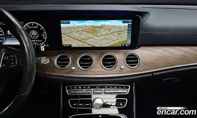 Mercedes-Benz E-Class 2018 2.0 гидро в Москве № 2130959, миниатюра 12