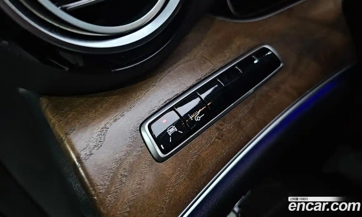 Mercedes-Benz E-Class 2018 2.0 гидро в Москве № 2130959, фото 20