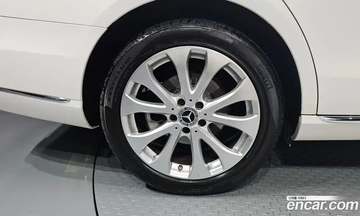 Mercedes-Benz E-Class 2018 2.0 гидро в Москве № 2130959, фото 5
