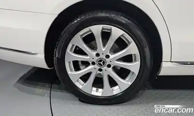 Mercedes-Benz E-Class 2018 2.0 гидро в Москве № 2130959, миниатюра 5