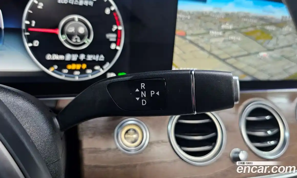 Mercedes-Benz E-Class 2018 2.0 гидро в Москве № 2130959, фото 9