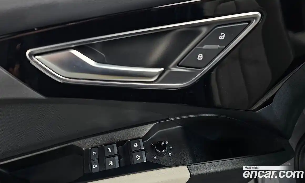 Audi Q4 e-tron 2023 0.2 гидро в Москве № 2131007, фото 29