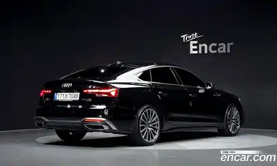 Audi A5 2023 2.0 гидро в Москве № 2131075, миниатюра 2