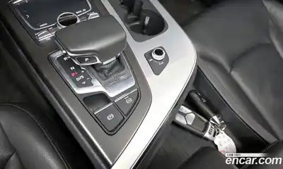 Audi Q7 2019 2.0 гидро в Москве № 2131106, миниатюра 9