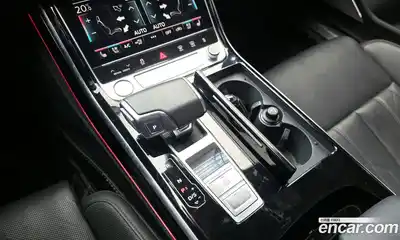 Audi A8 2020 3.0 гидро в Москве № 2131223, миниатюра 12
