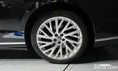 Audi A8 2020 3.0 гидро в Москве № 2131223, миниатюра 7