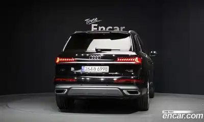 Audi Q7 2022 3.0 гидро в Москве № 2131225, миниатюра 4