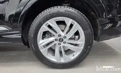 Audi Q7 2022 3.0 гидро в Москве № 2131225, миниатюра 7