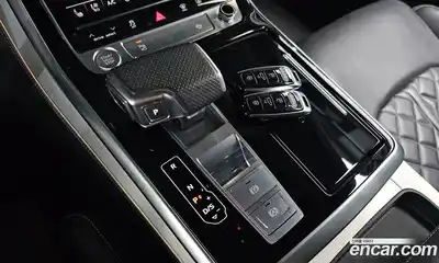 Audi Q8 2020 3.0 гидро в Москве № 2131245, миниатюра 12