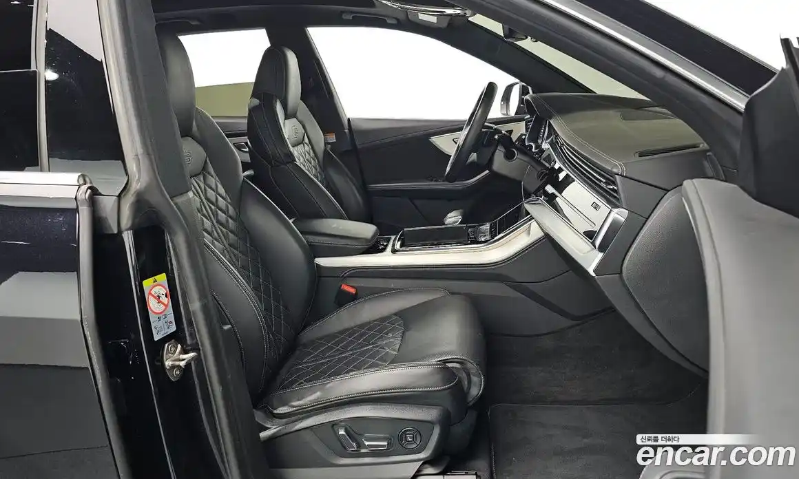 Audi Q8 2020 3.0 гидро в Москве № 2131245, фото 17