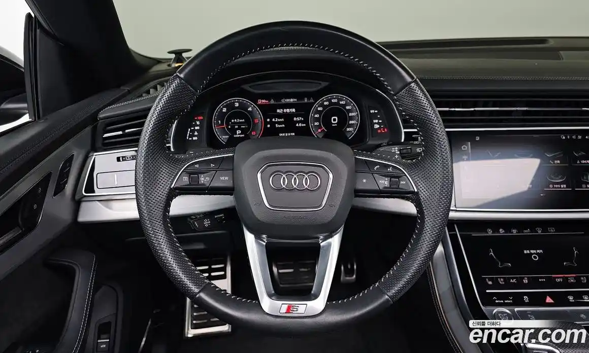 Audi Q8 2020 3.0 гидро в Москве № 2131245, фото 19