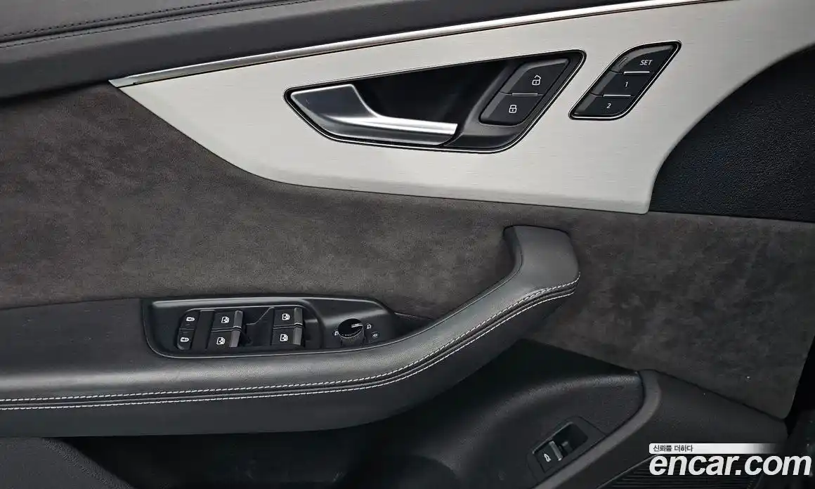 Audi Q8 2020 3.0 гидро в Москве № 2131245, фото 27