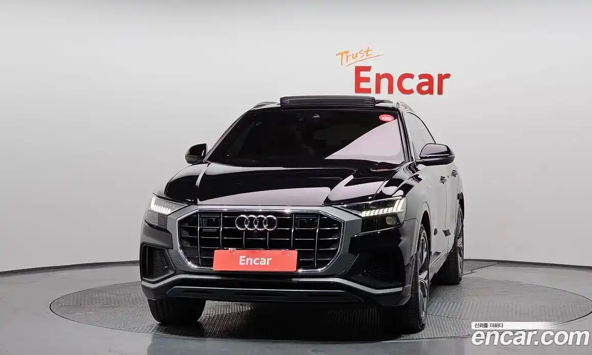Audi Q8 2020 3.0 гидро в Москве № 2131245, фото 3