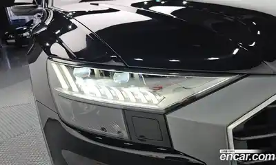 Audi Q8 2020 3.0 гидро в Москве № 2131245, миниатюра 8