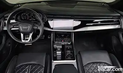 Audi Q8 2020 3.0 гидро в Москве № 2131245, миниатюра 10