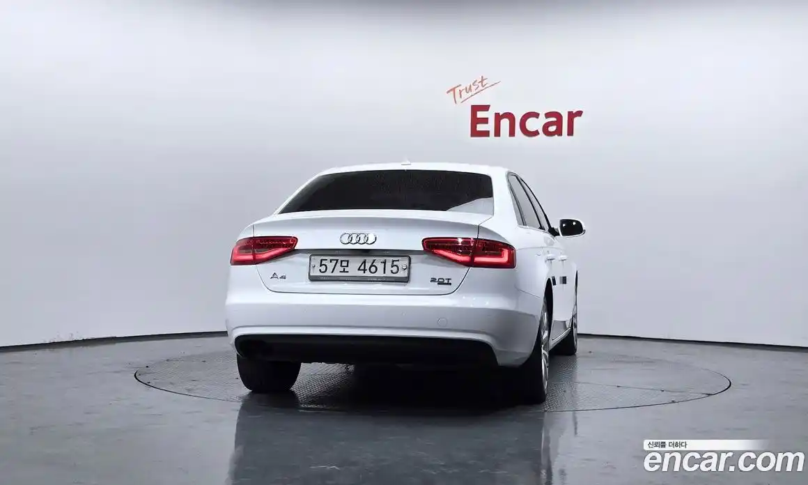 Audi A4 2013 2.0 гидро в Москве № 2131275, фото 4