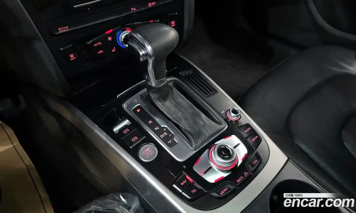Audi A4 2013 2.0 гидро в Москве № 2131275, фото 9