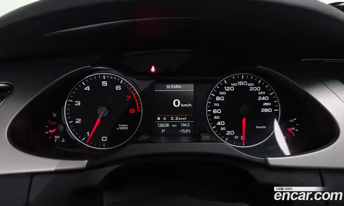 Audi A4 2011 2.0 гидро в Москве № 2131278, фото 8