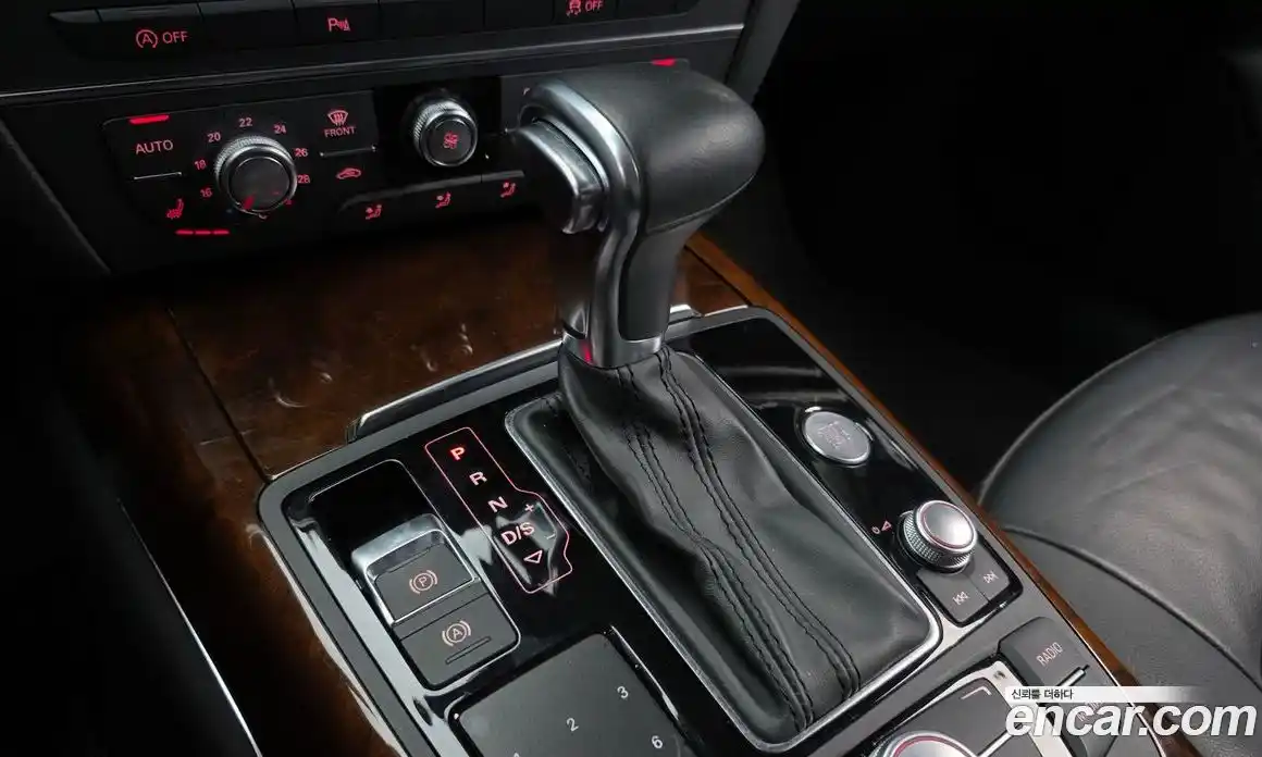 Audi A6 2014 3.0 гидро в Москве № 2131338, фото 9