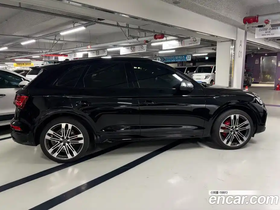 Audi SQ5 2022 3.0 гидро в Москве № 2131399, фото 4