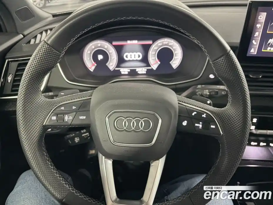 Audi SQ5 2022 3.0 гидро в Москве № 2131399, фото 10