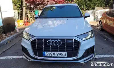 Audi Q7 2021 3.0 гидро в Москве № 2131438, миниатюра 2