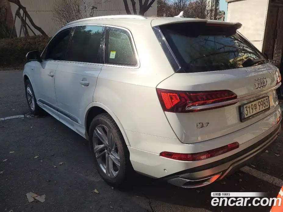 Audi Q7 2021 3.0 гидро в Москве № 2131438, фото 6