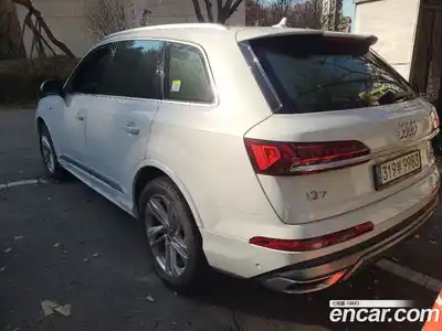 Audi Q7 2021 3.0 гидро в Москве № 2131438, миниатюра 6