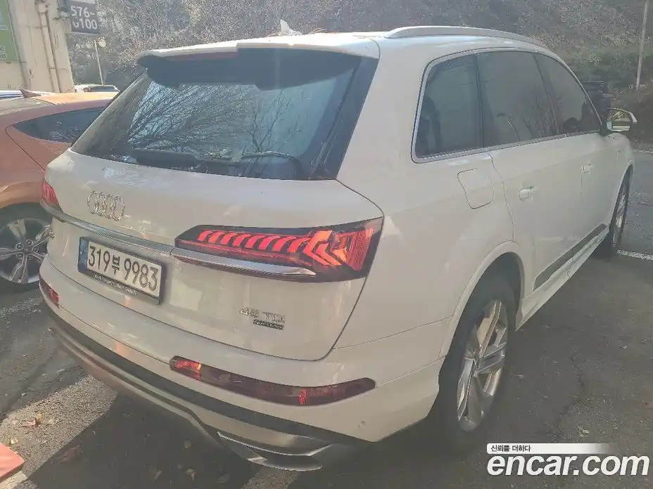 Audi Q7 2021 3.0 гидро в Москве № 2131438, фото 8