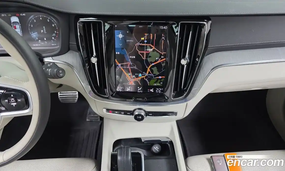Volvo V60 2021 2.0 гидро в Москве № 2131520, фото 20