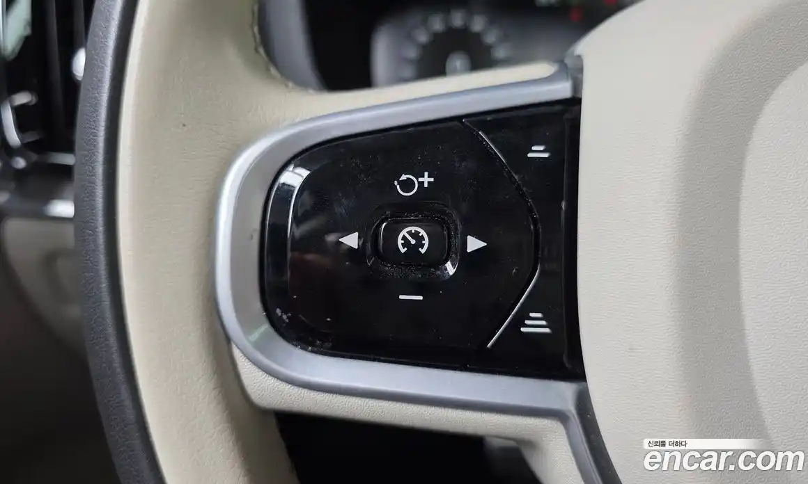 Volvo V60 2021 2.0 гидро в Москве № 2131520, фото 32