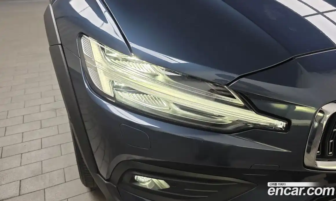 Volvo V60 2021 2.0 гидро в Москве № 2131520, фото 8