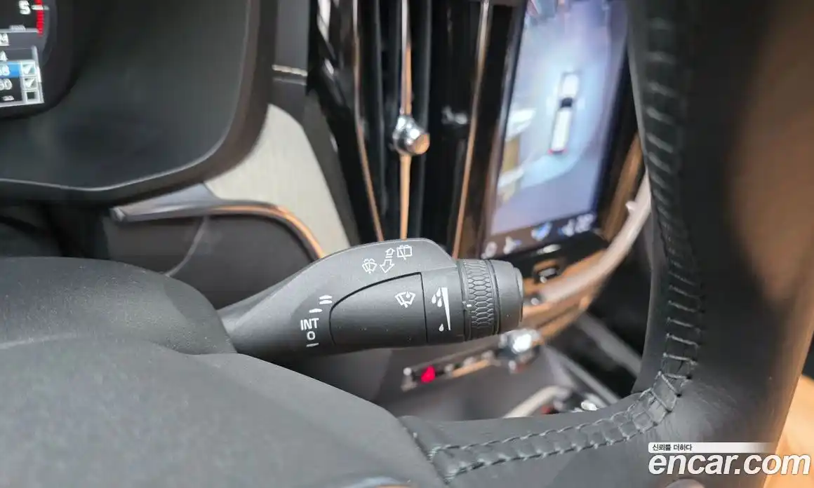 Volvo XC60 2019 2.0 гидро в Москве № 2131549, фото 25