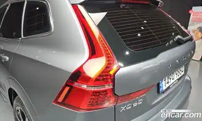 Volvo XC60 2019 2.0 гидро в Москве № 2131549, миниатюра 9