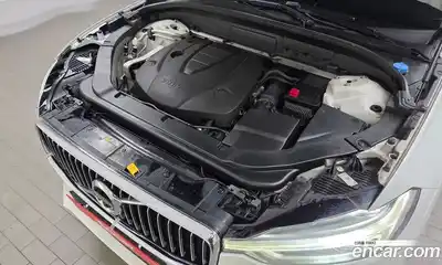 Volvo XC60 2018 2.0 гидро в Москве № 2131585, миниатюра 6