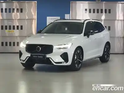Volvo XC60, 2026